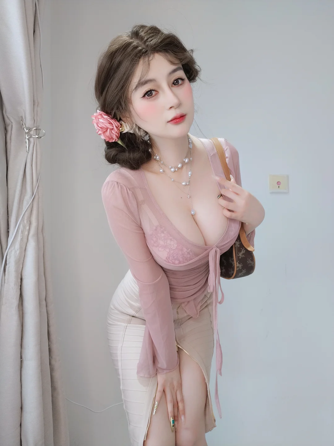 白银81 - 24年12月会员合集 (15套) [102P,5V-567MB] tg@simisebaisi 【丝足阁】026.webp